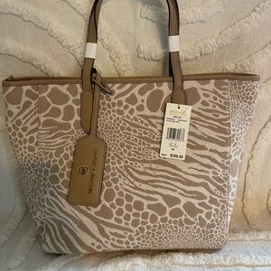 NWT RARE HTF Michael Kors Camel Sinclair Women's Tote Bag Purse